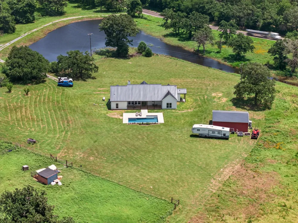 3000 Fm 1146 Marquez, TX 77865