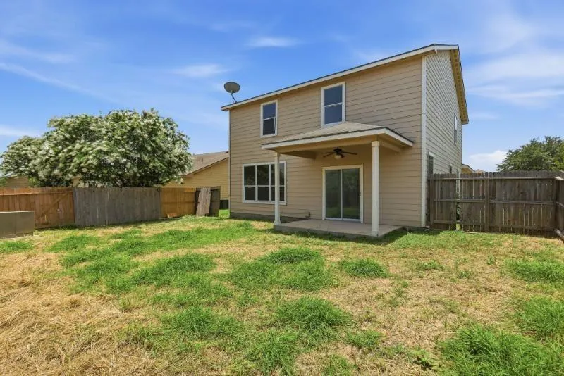 9723 Copper Rock Converse, TX 78109