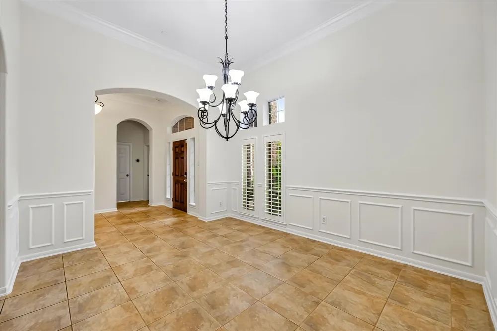 4629 Oakdale Street Bellaire, TX 77401