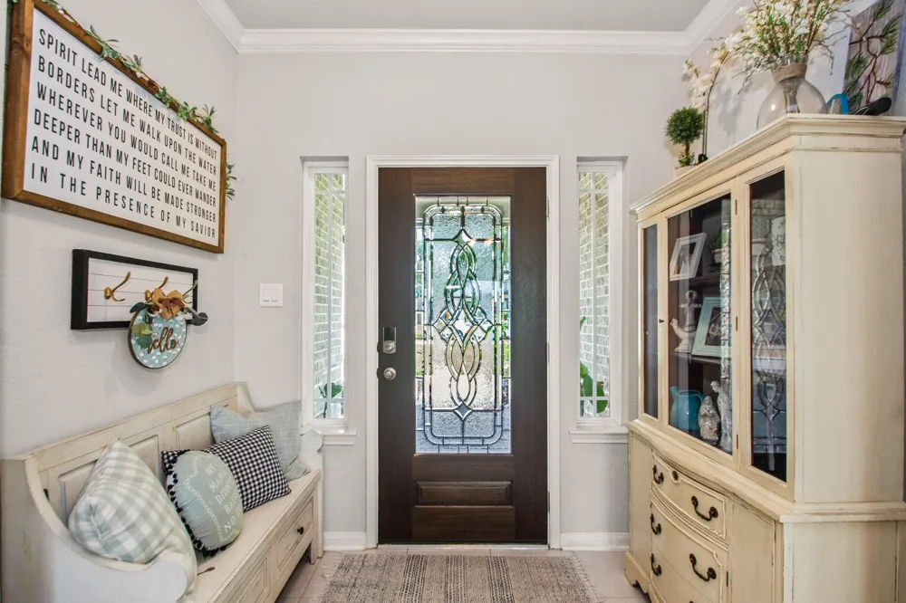 233 Twin Lakes Boulevard West Columbia, TX 77486