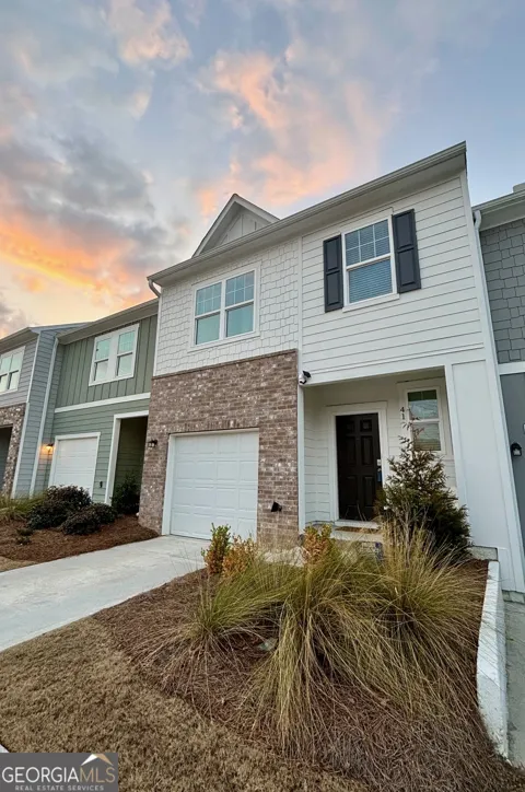 41 Rydal WAY