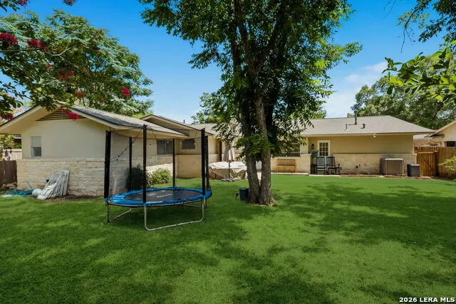 6807 Connie Mack San Antonio, TX 78240