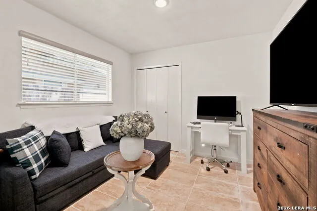 6807 Connie Mack San Antonio, TX 78240