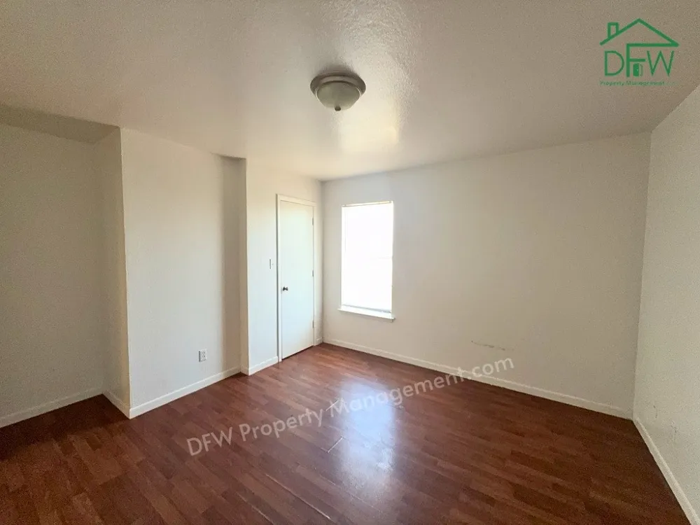 809 W Walnut Street #B2 Celina, TX 75009