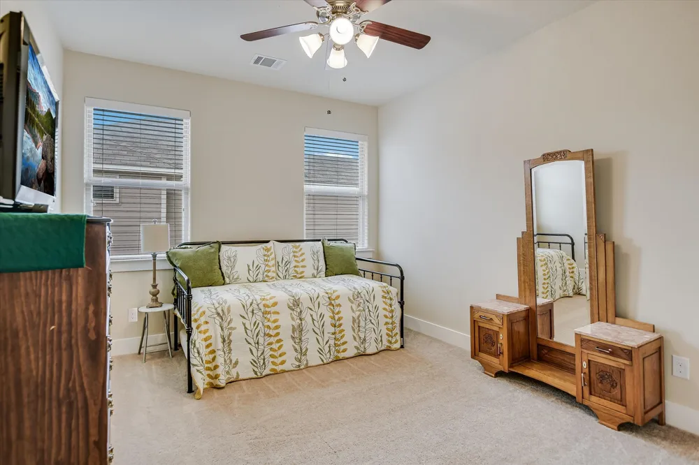 528 High Tech Drive Georgetown, TX 78626