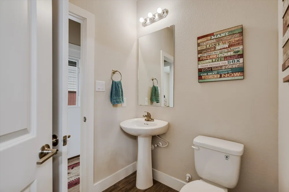 528 High Tech Drive Georgetown, TX 78626