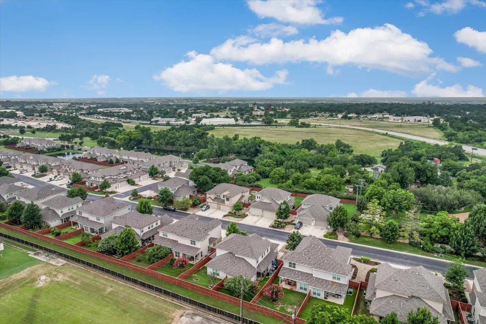 528 High Tech Drive Georgetown, TX 78626