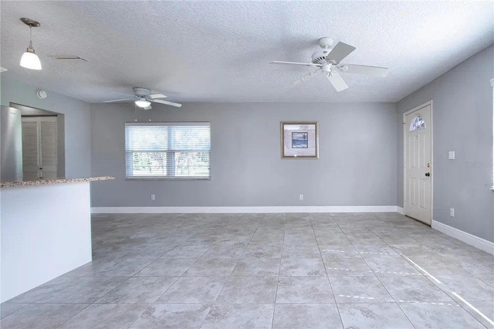 301 ANDOVER PLACE S #170 Sun City Center, FL 33573