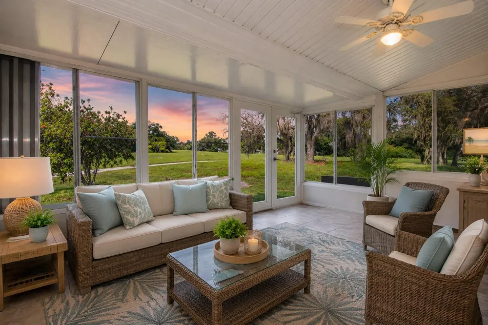 301 ANDOVER PLACE S #170 Sun City Center, FL 33573