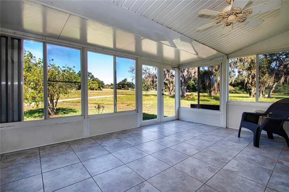 301 ANDOVER PLACE S #170 Sun City Center, FL 33573