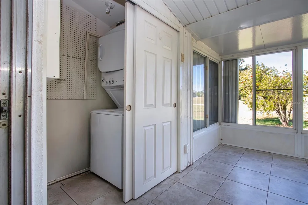 301 ANDOVER PLACE S #170 Sun City Center, FL 33573