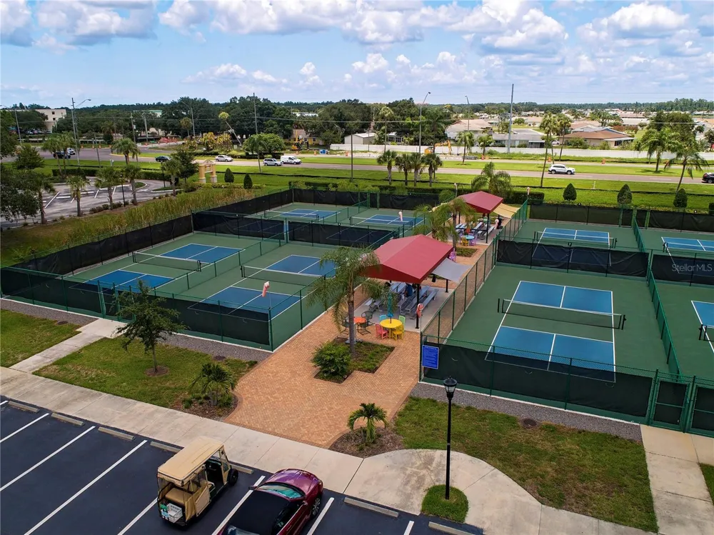 301 ANDOVER PLACE S #170 Sun City Center, FL 33573