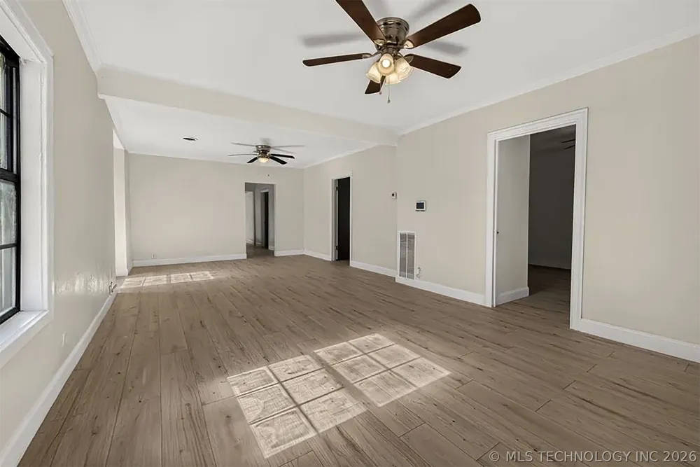 610 E 5th Dewey, OK 74029