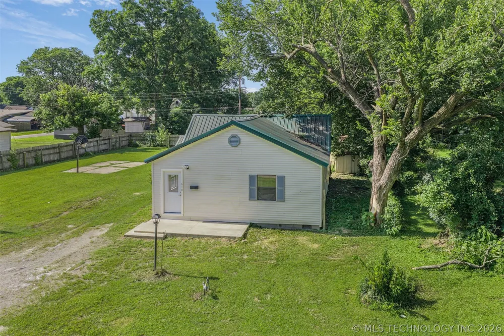 610 E 5th Dewey, OK 74029