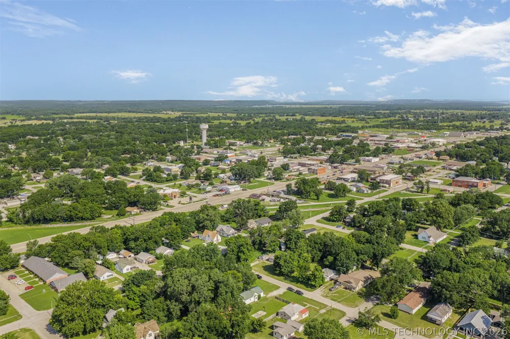 610 E 5th Dewey, OK 74029