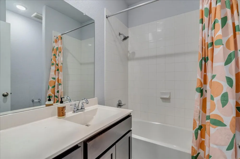 3113 Brand Iron Drive San Marcos, TX 78666