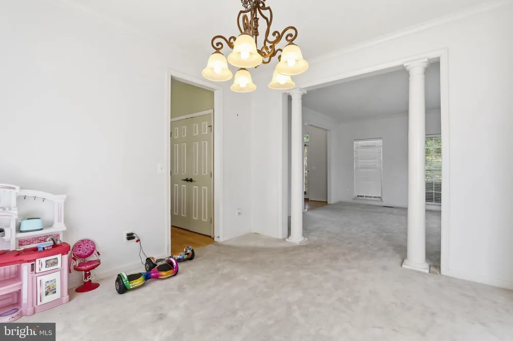 183 PEBBLE BEACH Charles Town, WV 25414