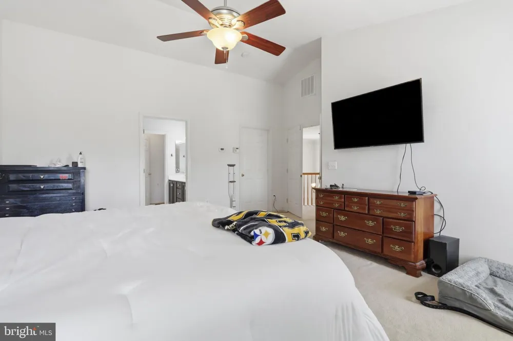 183 PEBBLE BEACH Charles Town, WV 25414