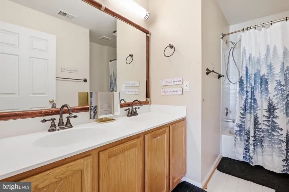 183 PEBBLE BEACH Charles Town, WV 25414