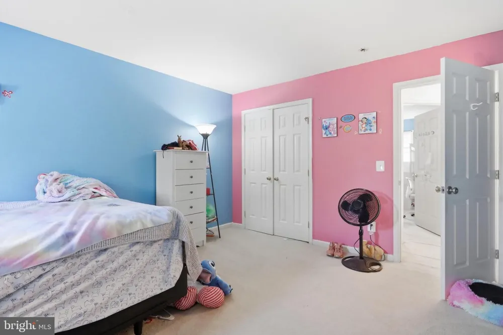 183 PEBBLE BEACH Charles Town, WV 25414