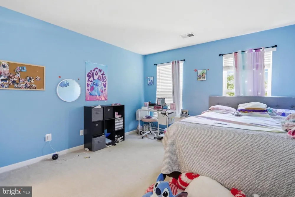 183 PEBBLE BEACH Charles Town, WV 25414
