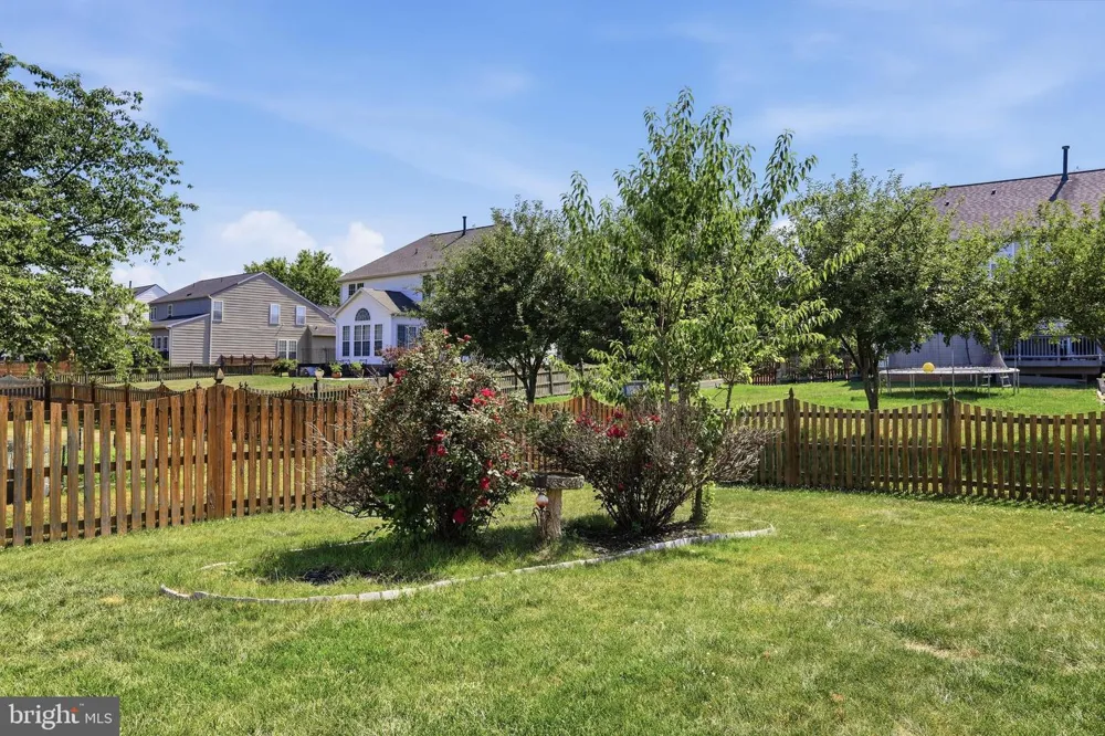 183 PEBBLE BEACH Charles Town, WV 25414