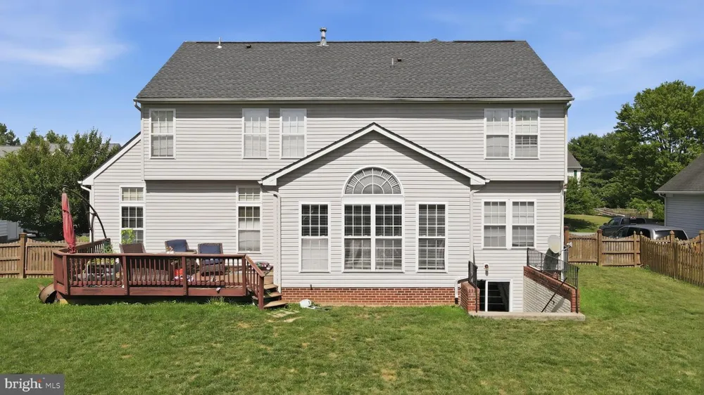 183 PEBBLE BEACH Charles Town, WV 25414