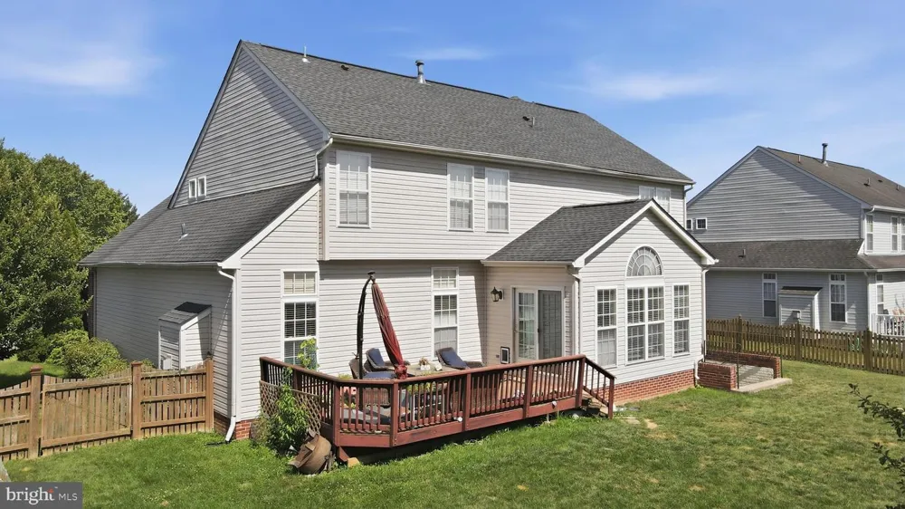 183 PEBBLE BEACH Charles Town, WV 25414