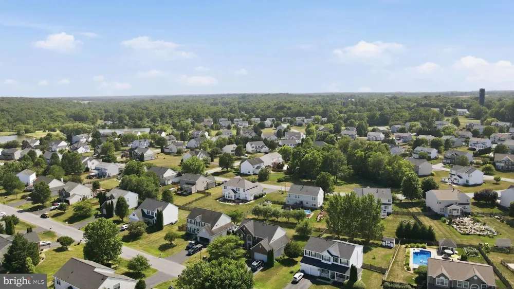 183 PEBBLE BEACH Charles Town, WV 25414