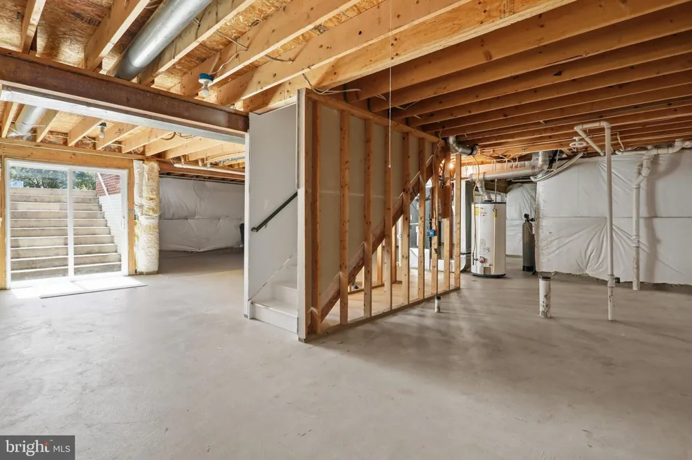 183 PEBBLE BEACH Charles Town, WV 25414