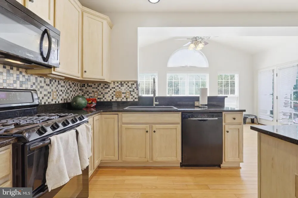 183 PEBBLE BEACH Charles Town, WV 25414