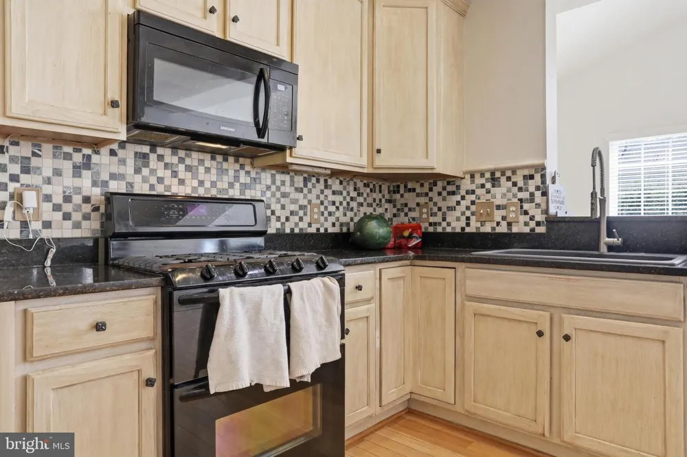 183 PEBBLE BEACH Charles Town, WV 25414