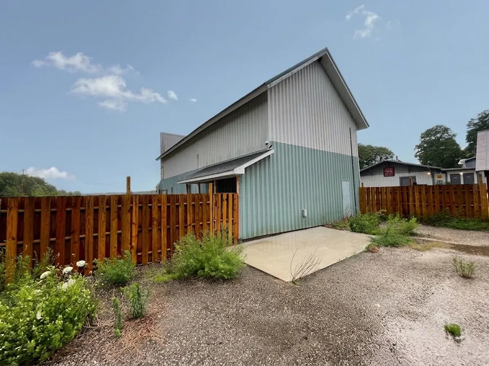 10978 E 8 Mile Road Luther, MI 49656