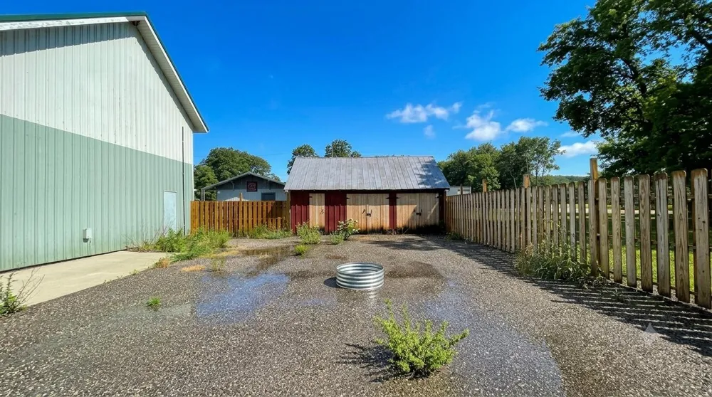 10978 E 8 Mile Road Luther, MI 49656