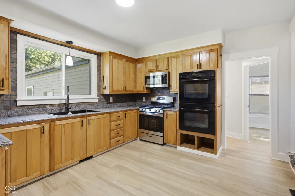 225 E Jackson Knightstown, IN 46148