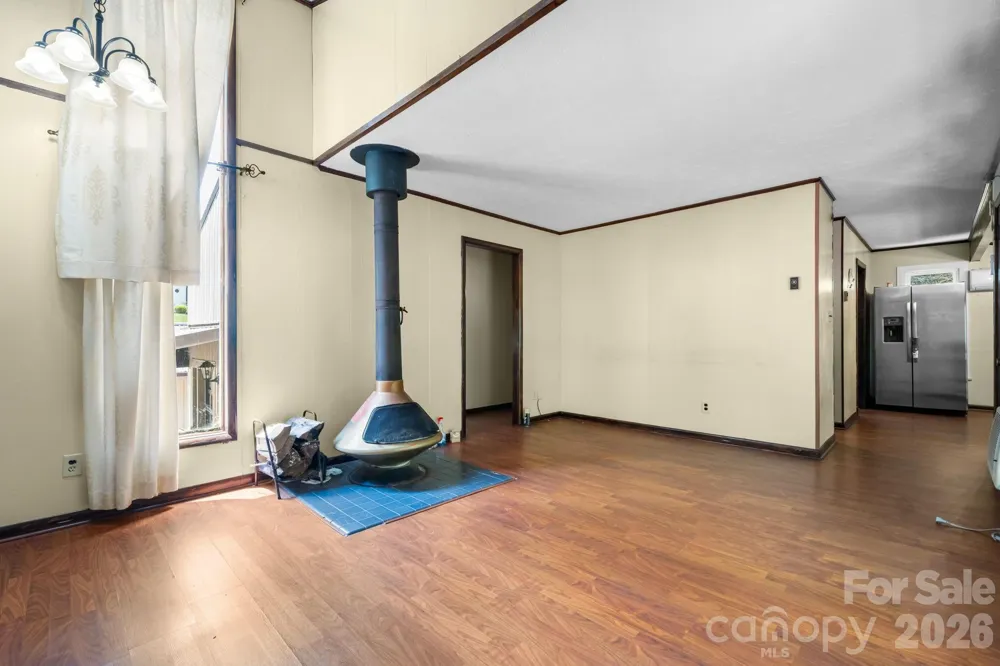 828 Manchester Street SW Lenoir, NC 28645
