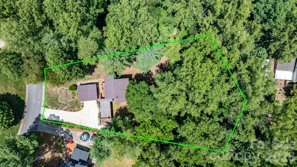828 Manchester Street SW Lenoir, NC 28645