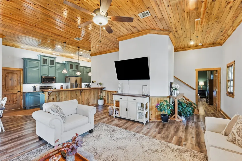399 Brindley Road Maypearl, TX 76064