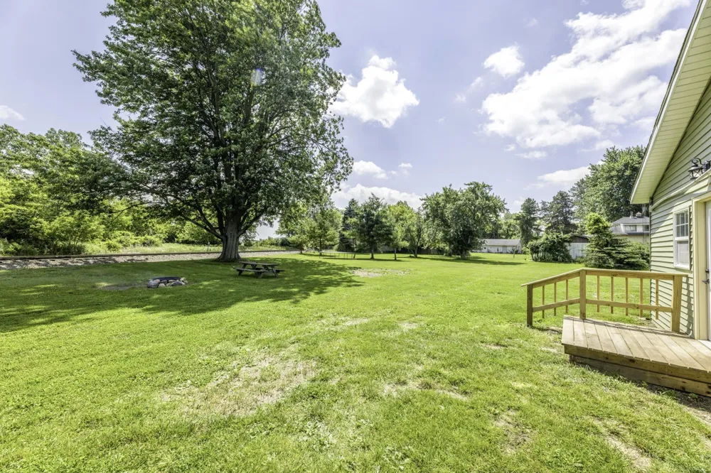 2649 Sherman Road Applegate Village, MI 48401