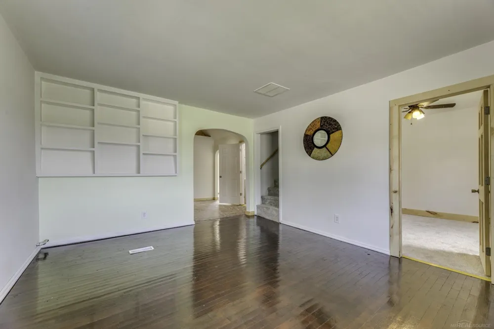 2649 Sherman Road Applegate Village, MI 48401