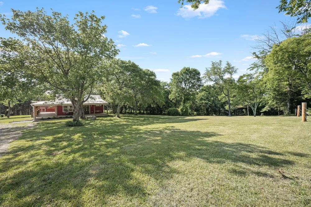 10257 Barlow Ln Lascassas, TN 37085