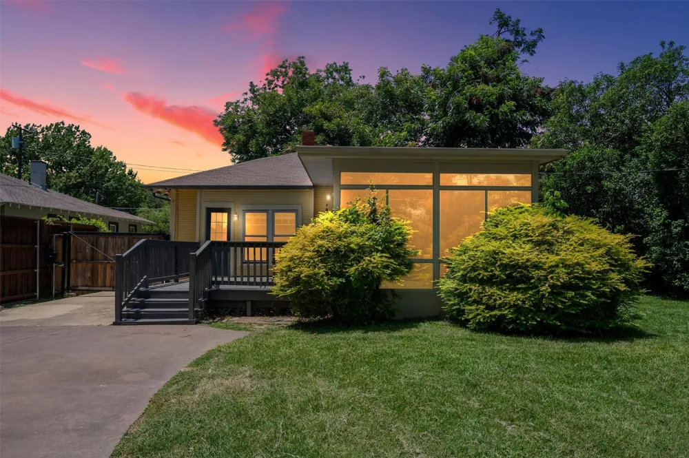 5720 Tremont Street Dallas, TX 75214