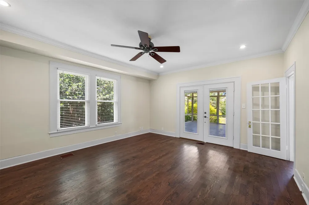 5720 Tremont Street Dallas, TX 75214