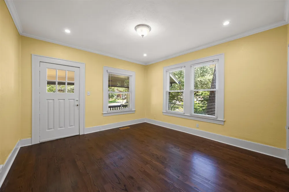 5720 Tremont Street Dallas, TX 75214