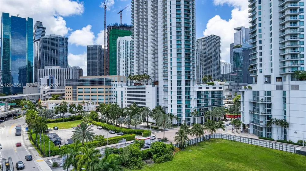 350 S Miami Ave #2108 Miami, FL 33130