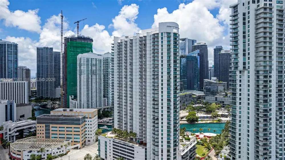 350 S Miami Ave #2108 Miami, FL 33130