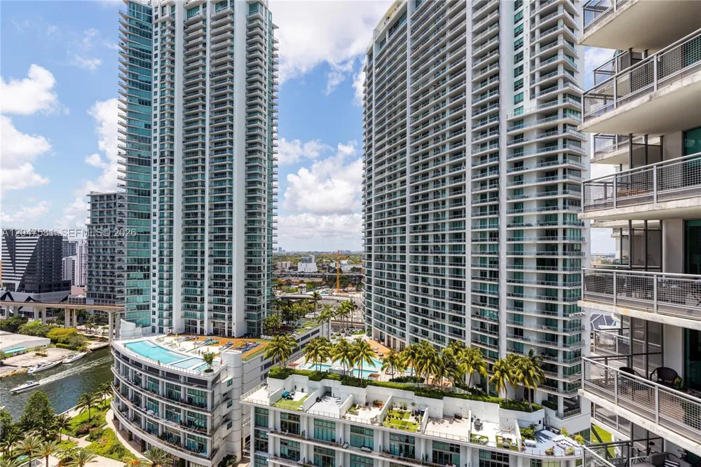 350 S Miami Ave #2108 Miami, FL 33130