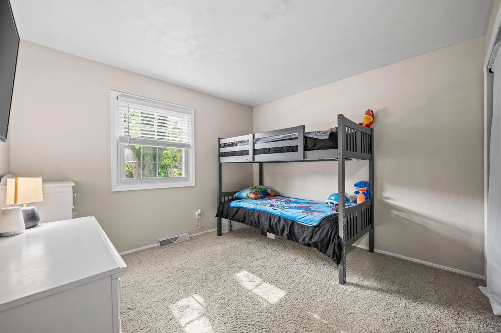 1523 Balmoral Lane Niles, MI 49120