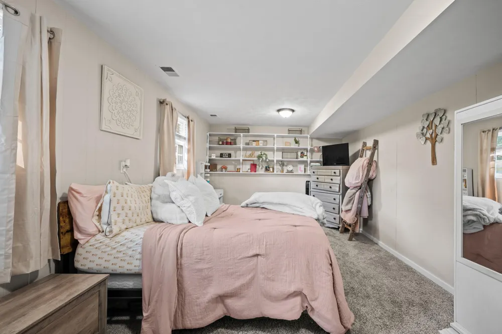 1523 Balmoral Lane Niles, MI 49120