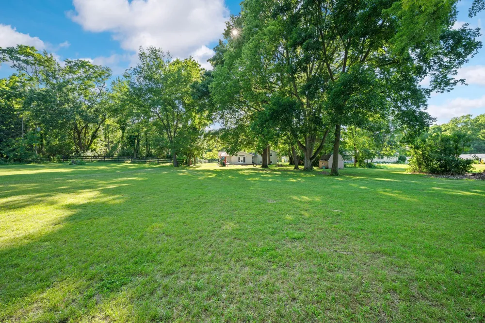 1523 Balmoral Lane Niles, MI 49120